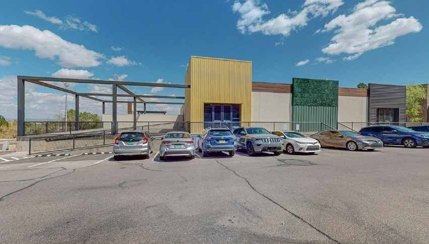 Yale Landing façade and parking, 400 feet from Kirtland Air Force Base.
